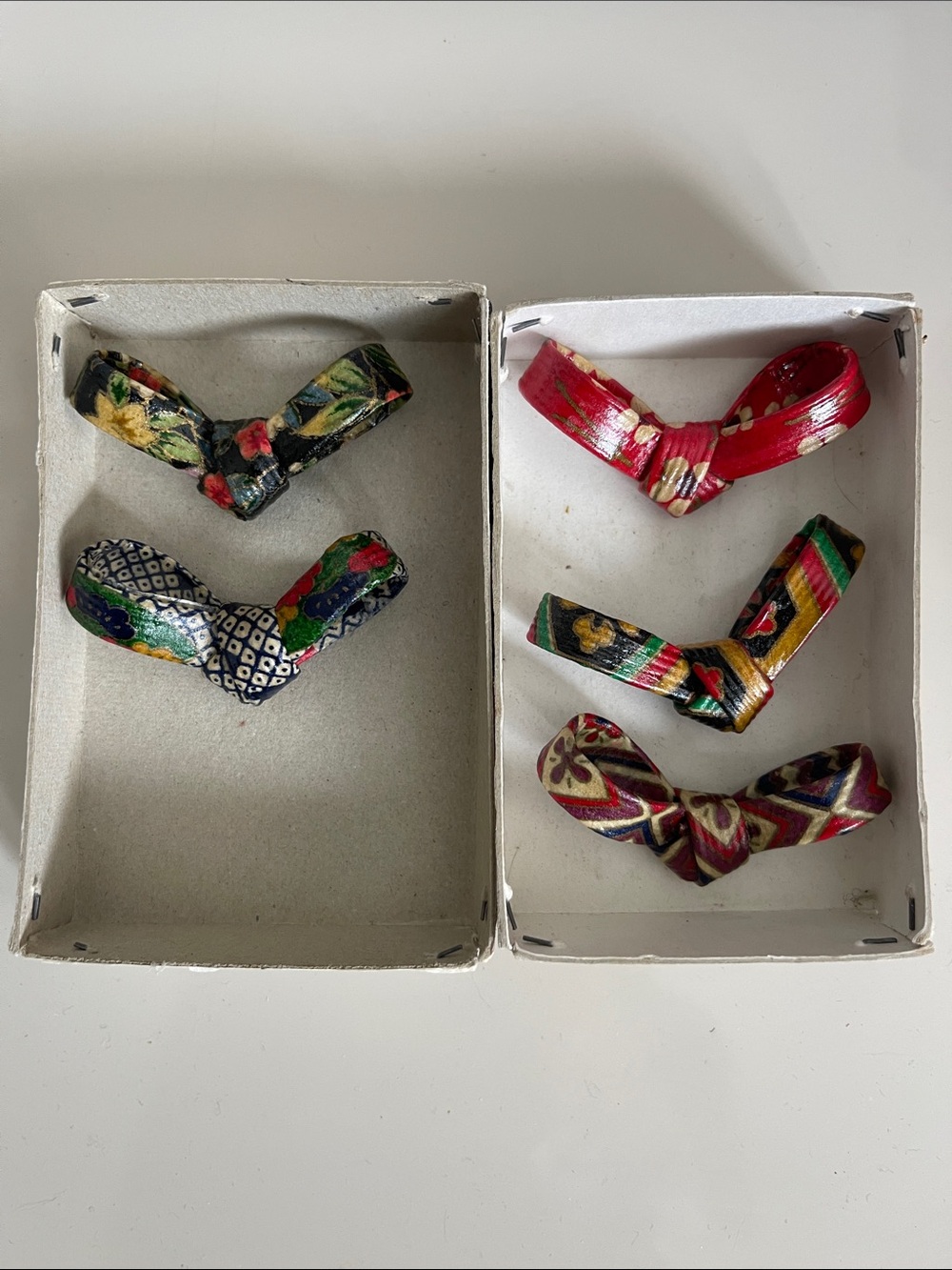 Vintage Japanese Chopstick Rests Holder Set Bow Tie Shaped Hashiok